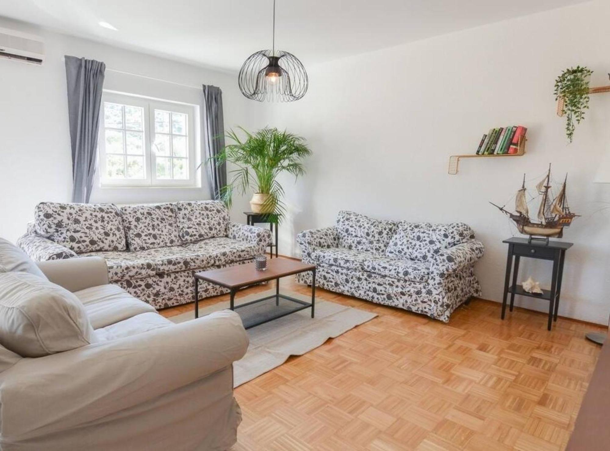 Apartment Villa Troskot Пироваць Екстер'єр фото